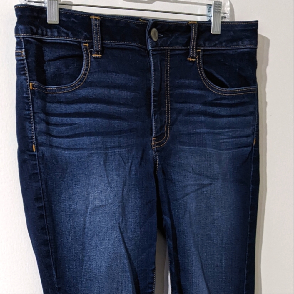 Women's American Eagle Jeans